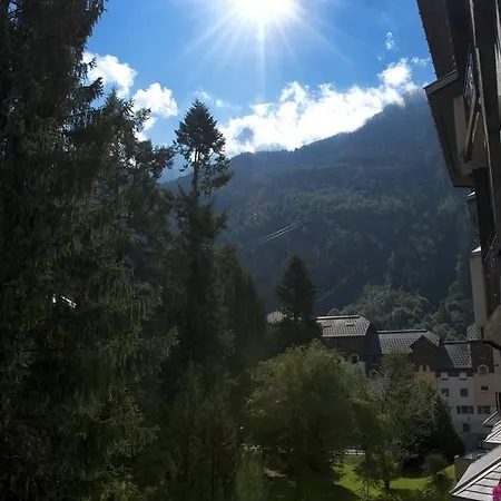 Apartment Courmayeur Chamonix Kamer foto